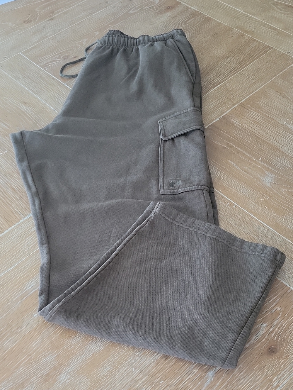 PINK Victoria's Secret Army Green Ivy Fleece Cargo Sweatpants XXL NWT